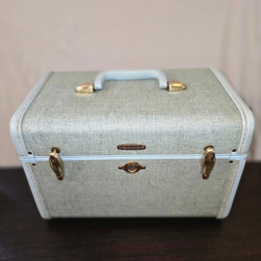 Samsonite Train Case w/ Mirror Blue Vintage Shwayder Bros Vanity Box Luggage